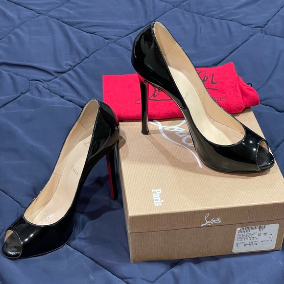 Christian Louboutin Patent Leather Flo 120mm - Picture 3 of 3